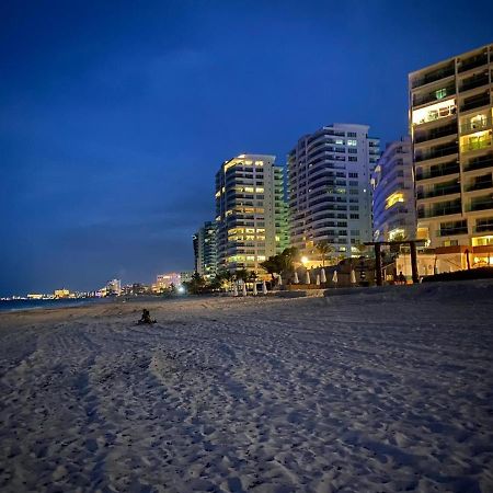 Studio Oceanfront Prime Location Cancun Ngoại thất bức ảnh